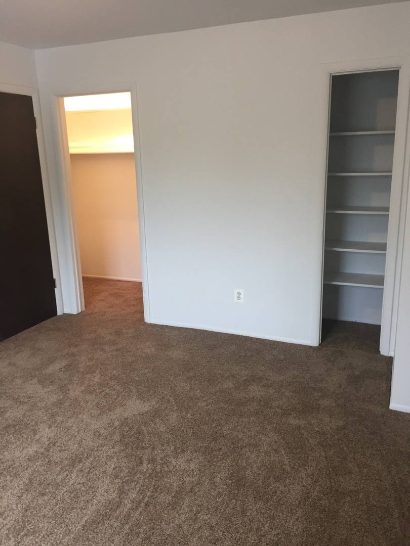 Apartment for rent at 2756 Golfside Rd, Ann Arbor, MI 48108