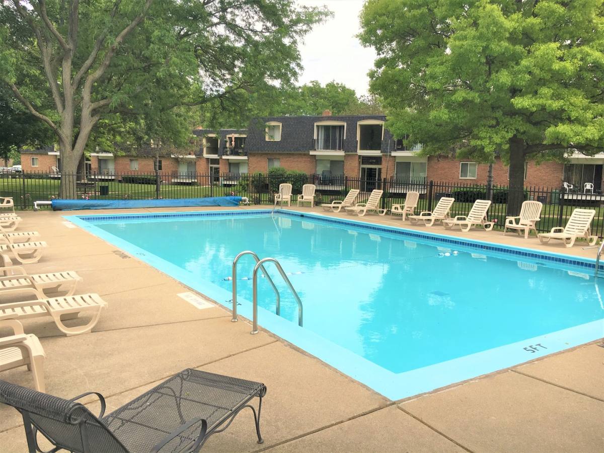 Apartment for rent at 2756 Golfside Rd, Ann Arbor, MI 48108
