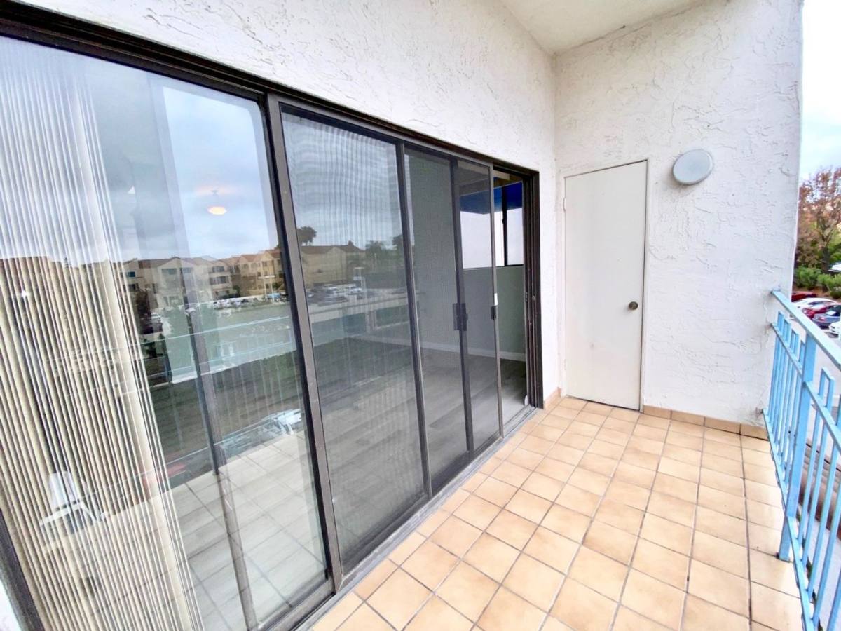 Condo for rent at 8310 Regents Rd, San Diego, CA 92122
