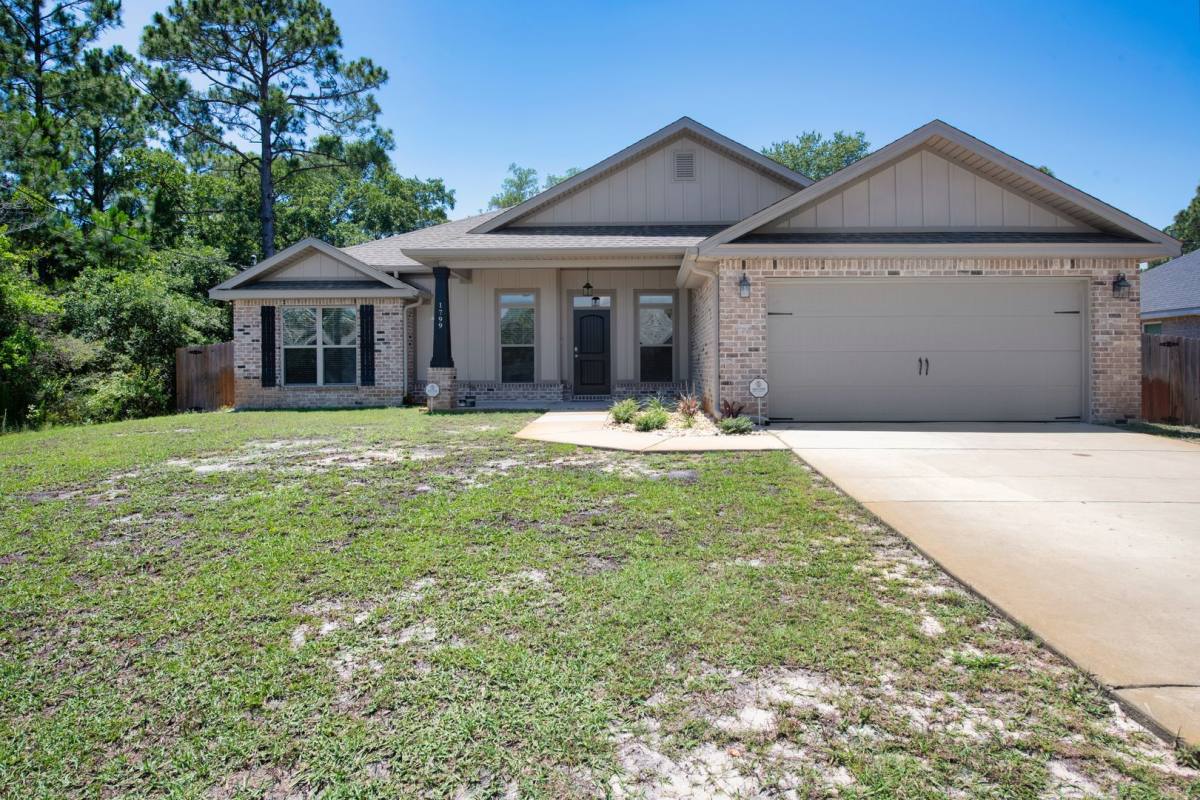 House for rent at 1799 Galvez Dr, Gulf Breeze, FL 32563