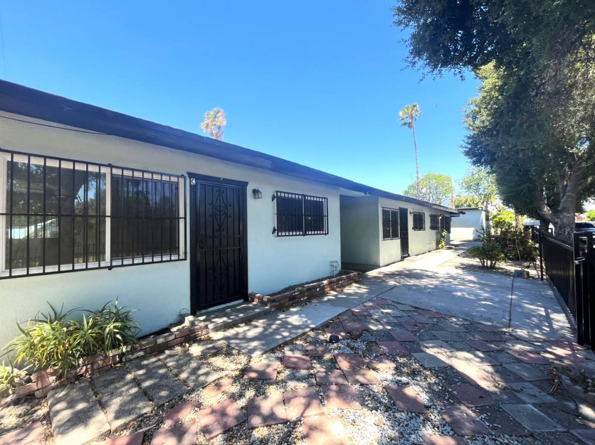 Apartment for rent at 1594 Sepulveda Ave, San Bernardino, CA 92404