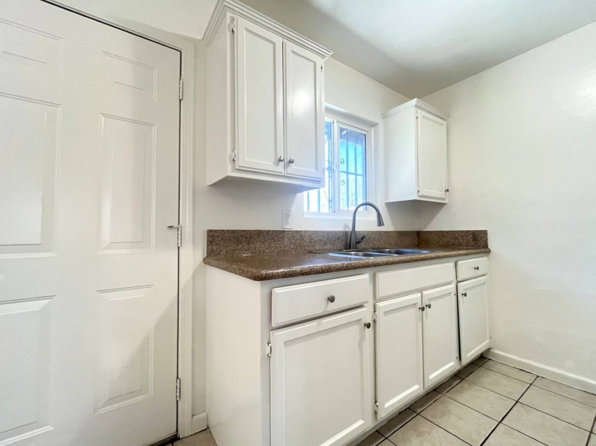 Apartment for rent at 1594 Sepulveda Ave, San Bernardino, CA 92404