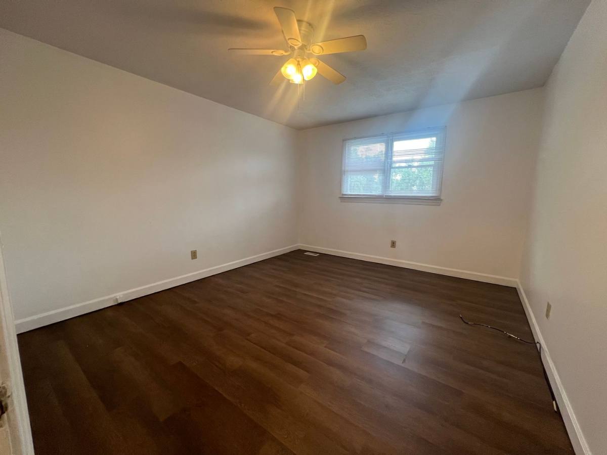 Apartment for rent at 1406 Colony Park Dr, Johnson City, TN 37604