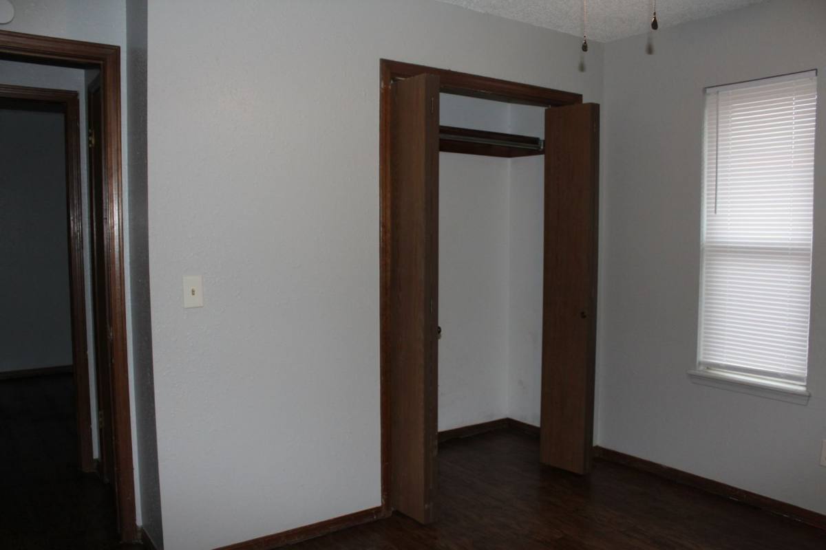 House for rent at 4033 Locust Dr, Oklahoma City, OK 73110