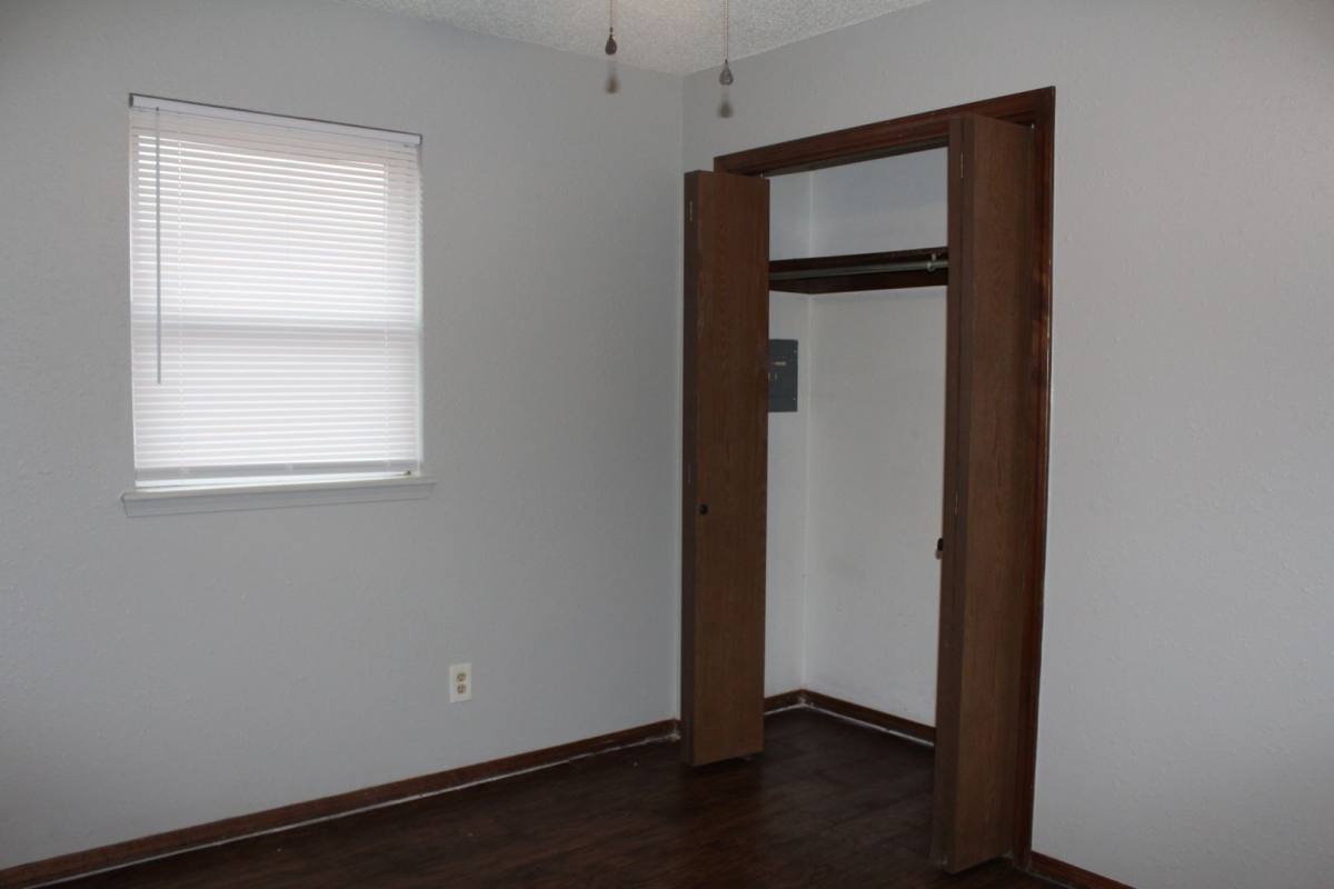 House for rent at 4033 Locust Dr, Oklahoma City, OK 73110