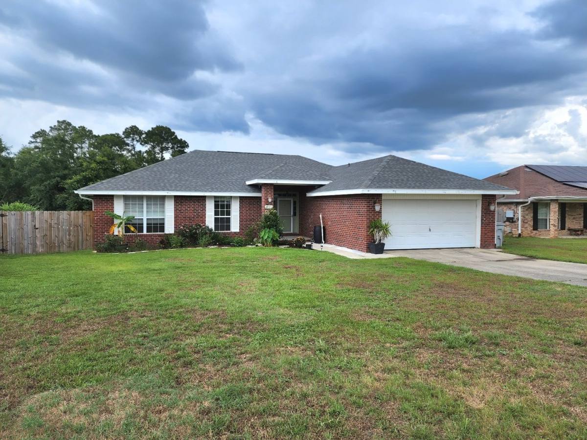 House for rent at 4772 La Casa Circle, Milton, FL 32571