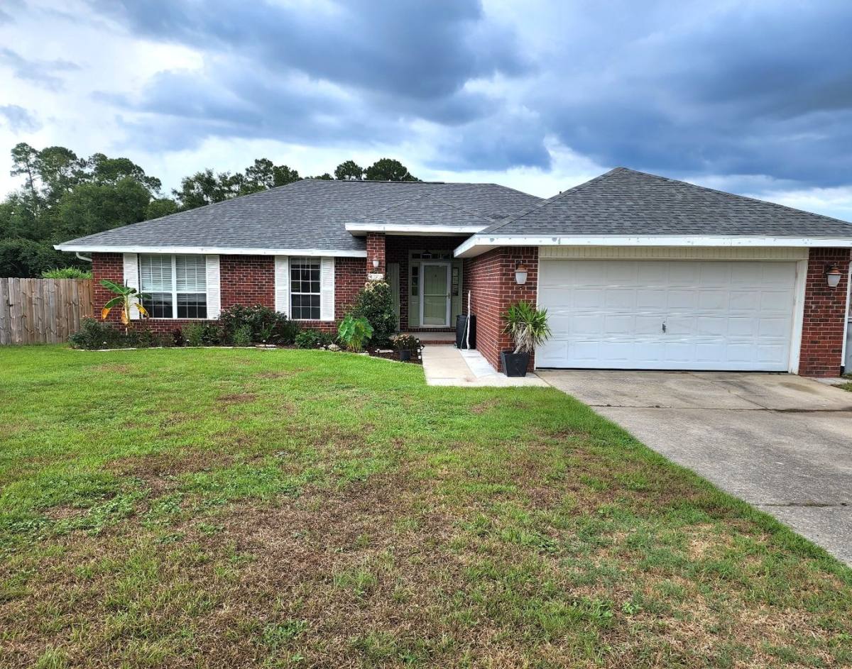 House for rent at 4772 La Casa Circle, Milton, FL 32571