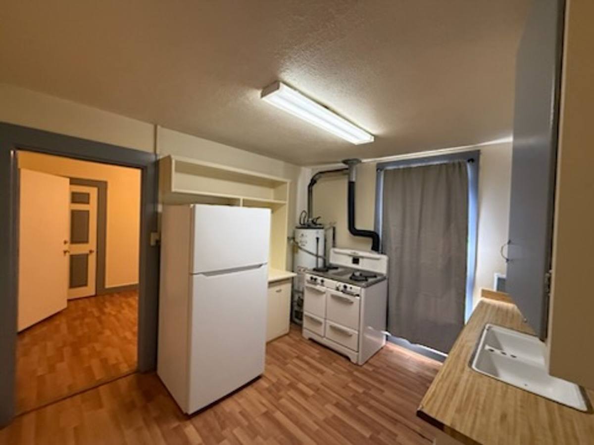 Apartment for rent at 931 Main St, Fortuna, CA 95540