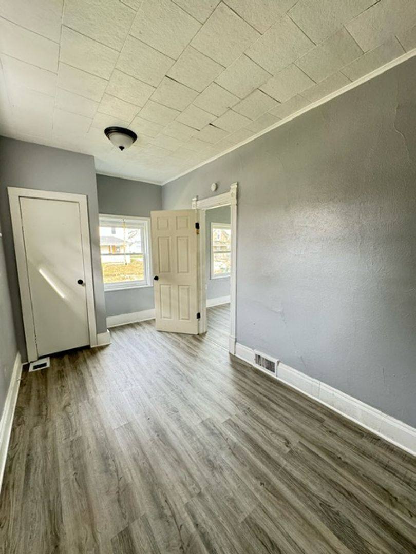 House for rent at 2002 Catalpa Ave, South Bend, IN 46613