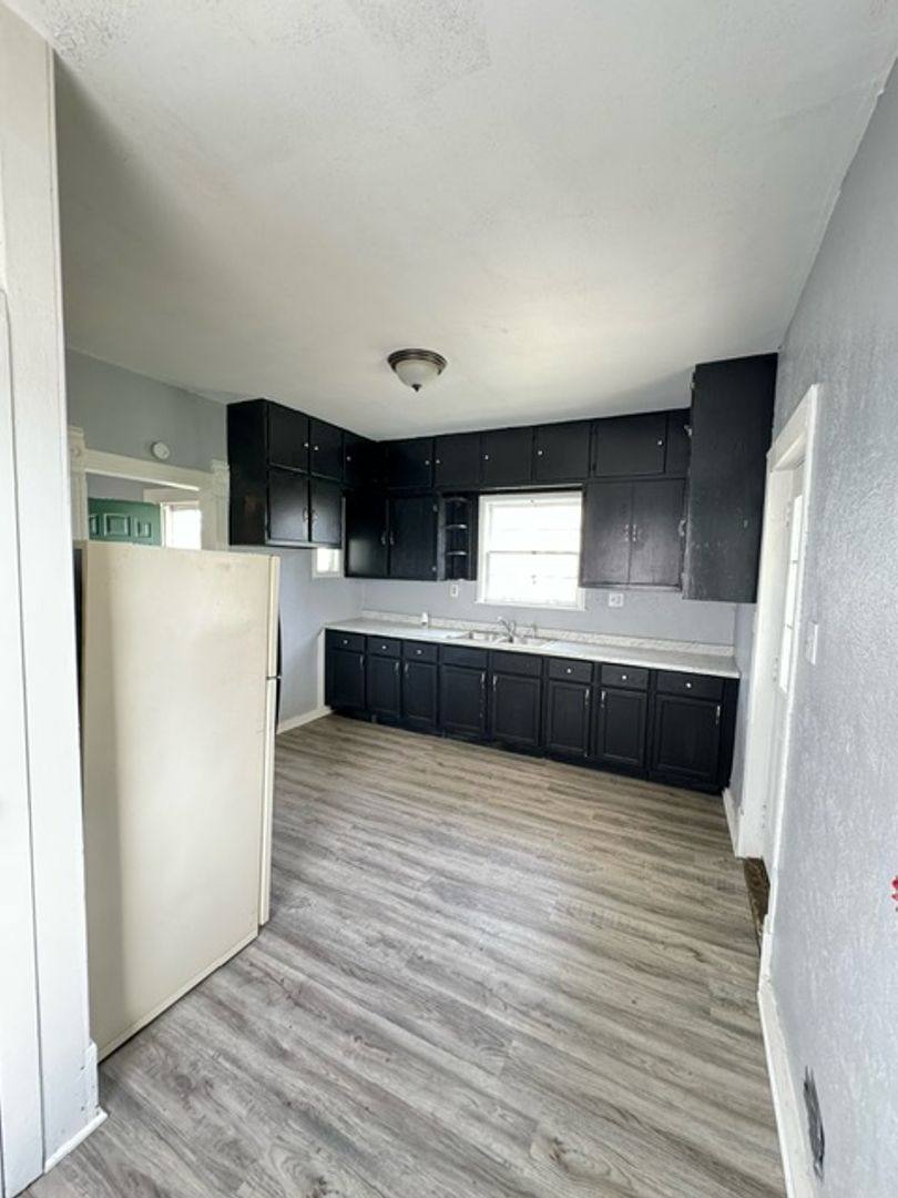House for rent at 2002 Catalpa Ave, South Bend, IN 46613