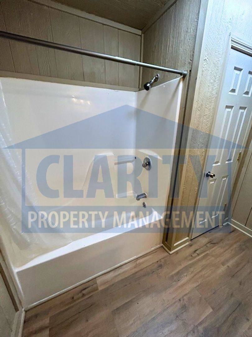 Apartment for rent at 5089 Highway 11S, Calhoun, TN 37309