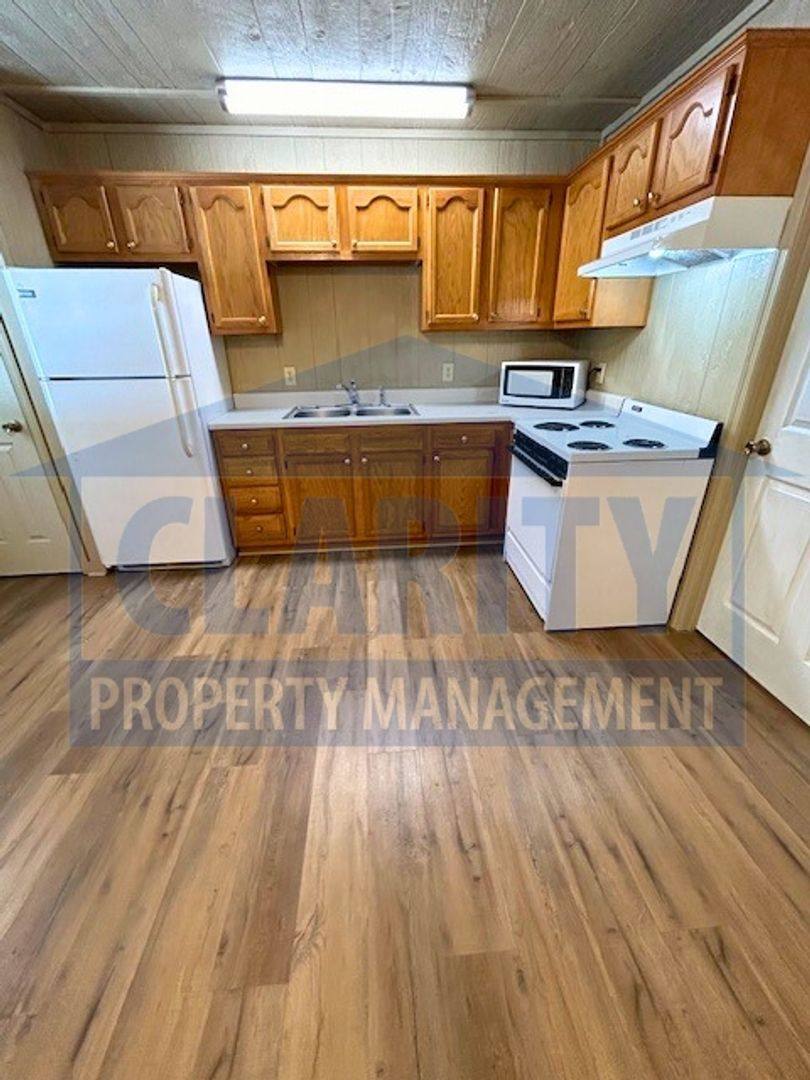 Apartment for rent at 5089 Highway 11S, Calhoun, TN 37309