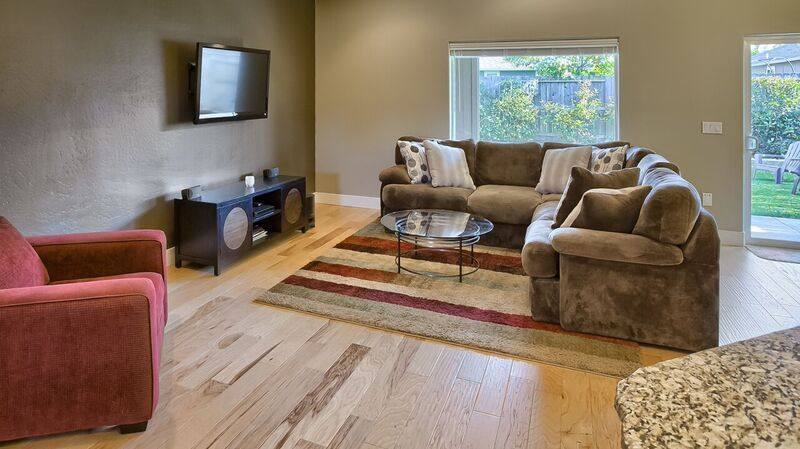 House for rent at 1061 Compton Way, Medford, OR 97501