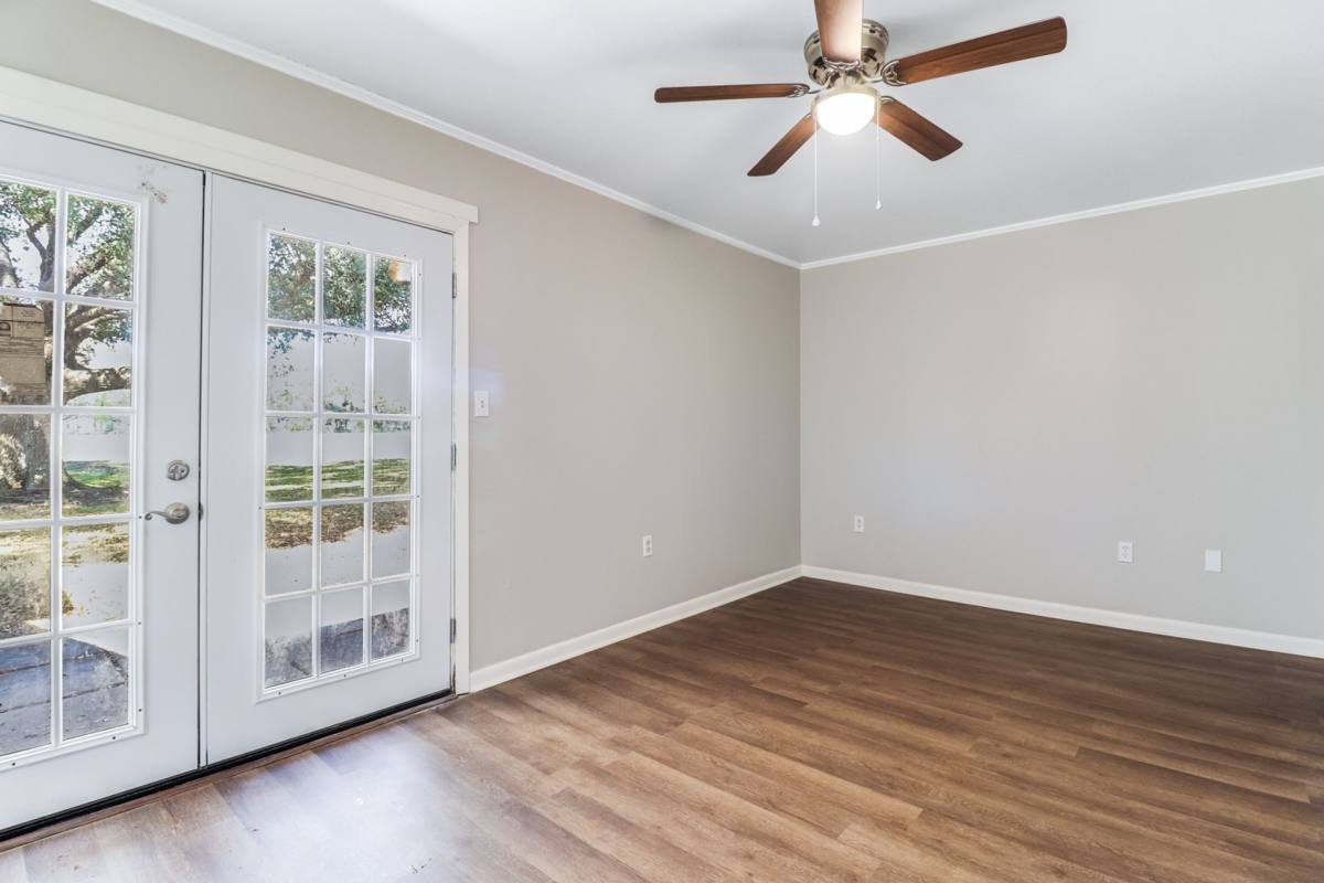 Apartment for rent at 913 Granger St, Jennings, LA 70546