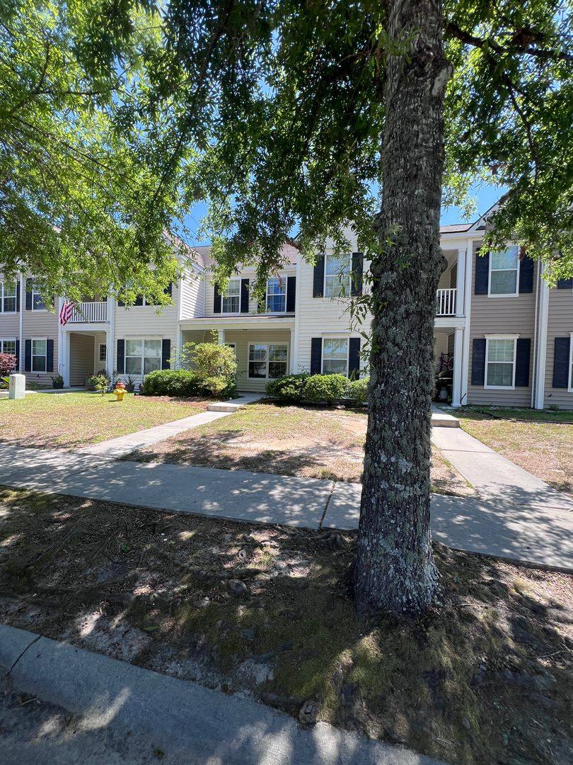 Townhouse for rent at 65 Fairgreen St, Pooler, GA 31322