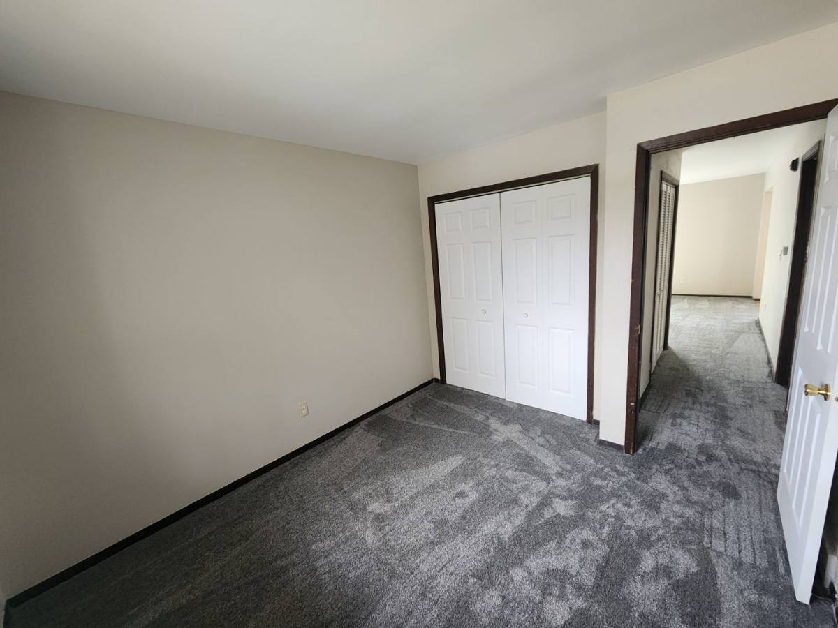 Apartment for rent at 9000 13th St W, Rock Island, IL 61201