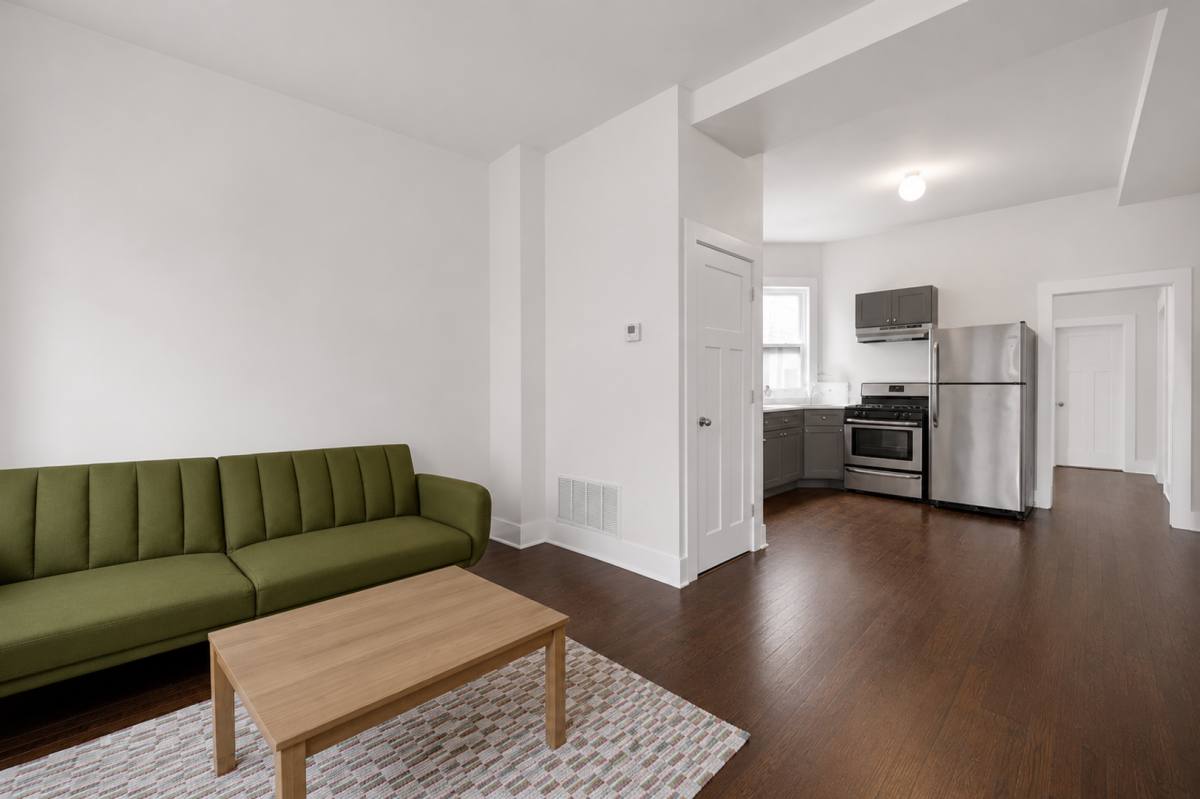 Apartment for rent at 1329 W 18th St, Chicago, IL 60608