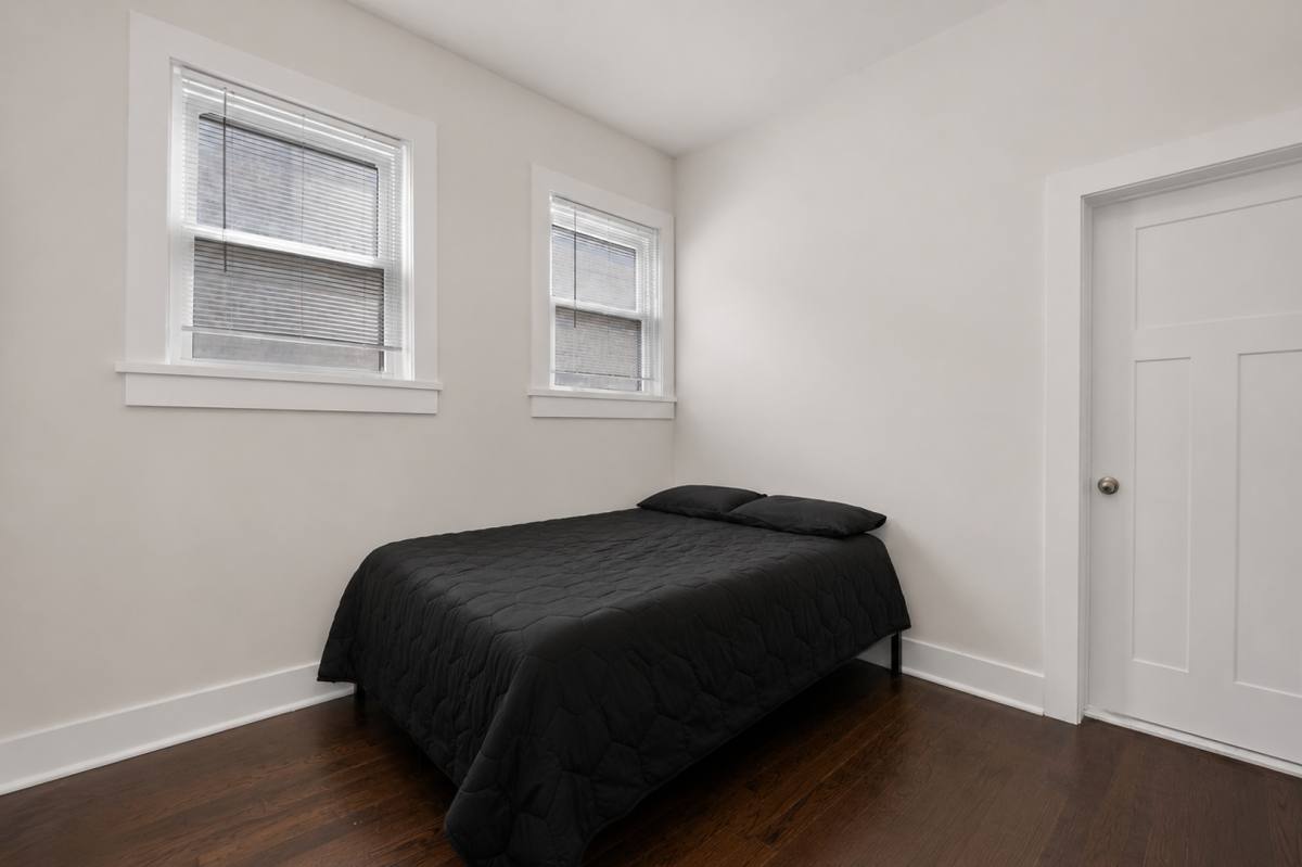 Apartment for rent at 1329 W 18th St, Chicago, IL 60608