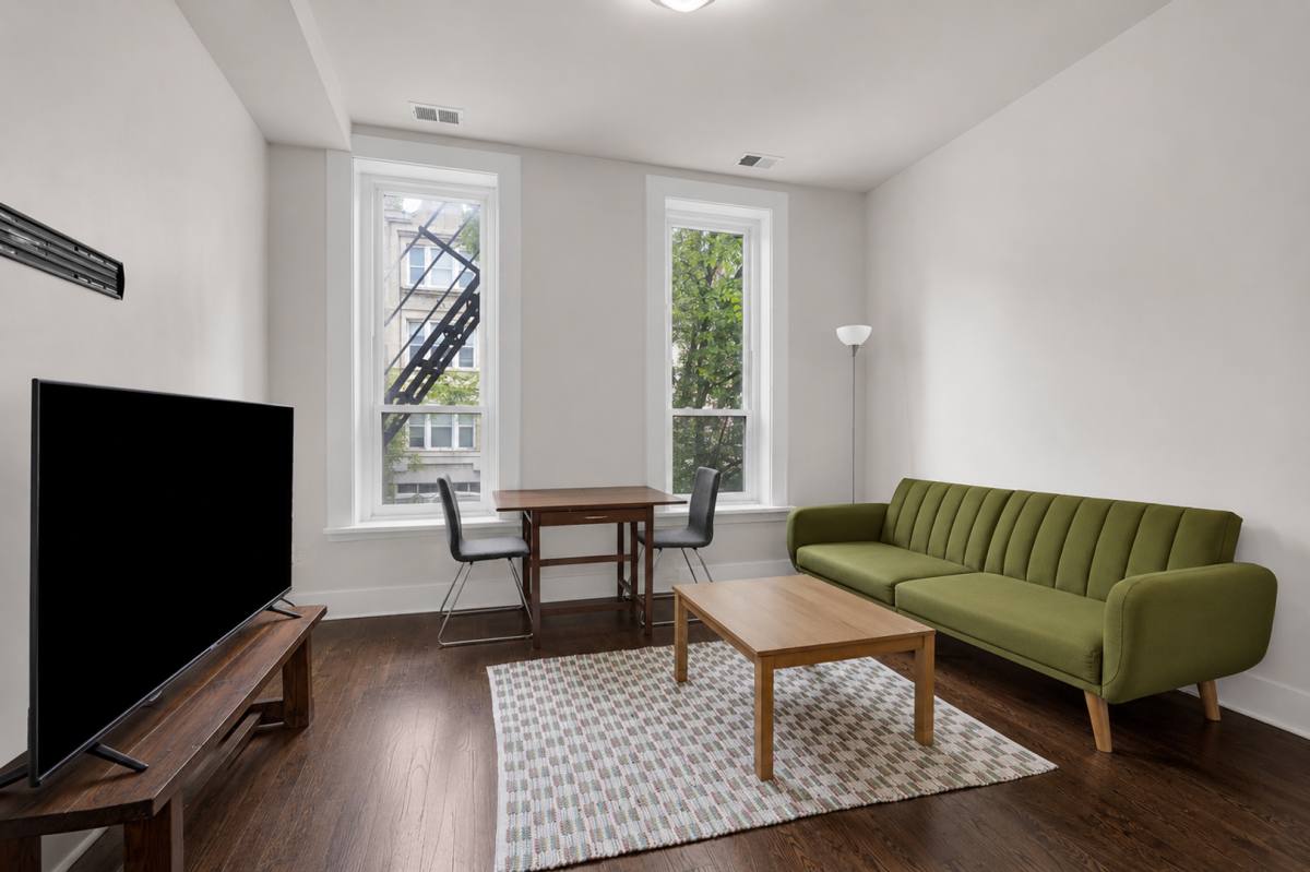 Apartment for rent at 1329 W 18th St, Chicago, IL 60608