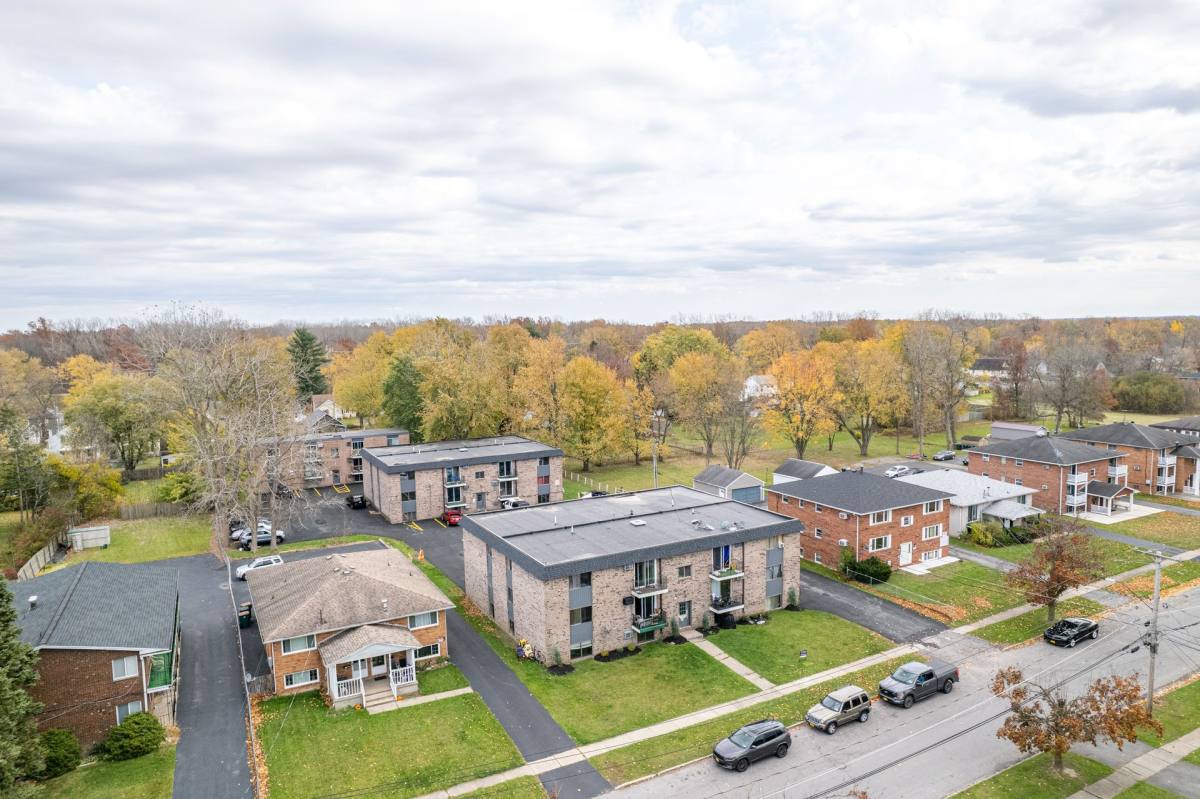 Apartment for rent at 193 Mead St, North Tonawanda, NY 14120