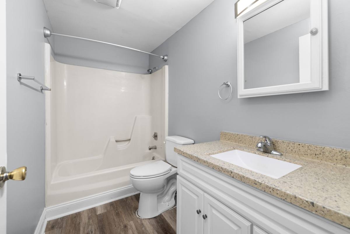 Apartment for rent at 193 Mead St, North Tonawanda, NY 14120