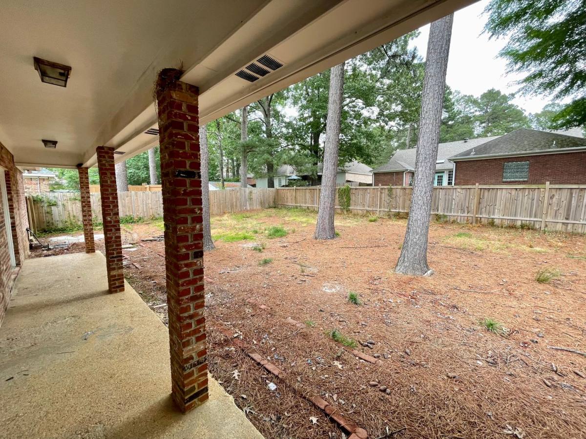 House for rent at 420 Idlewoods Lane, Ridgeland, MS 39157