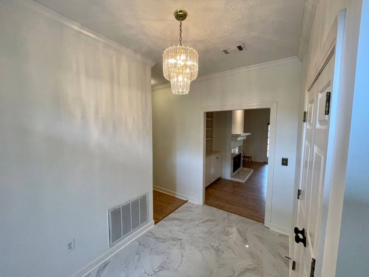 House for rent at 420 Idlewoods Lane, Ridgeland, MS 39157