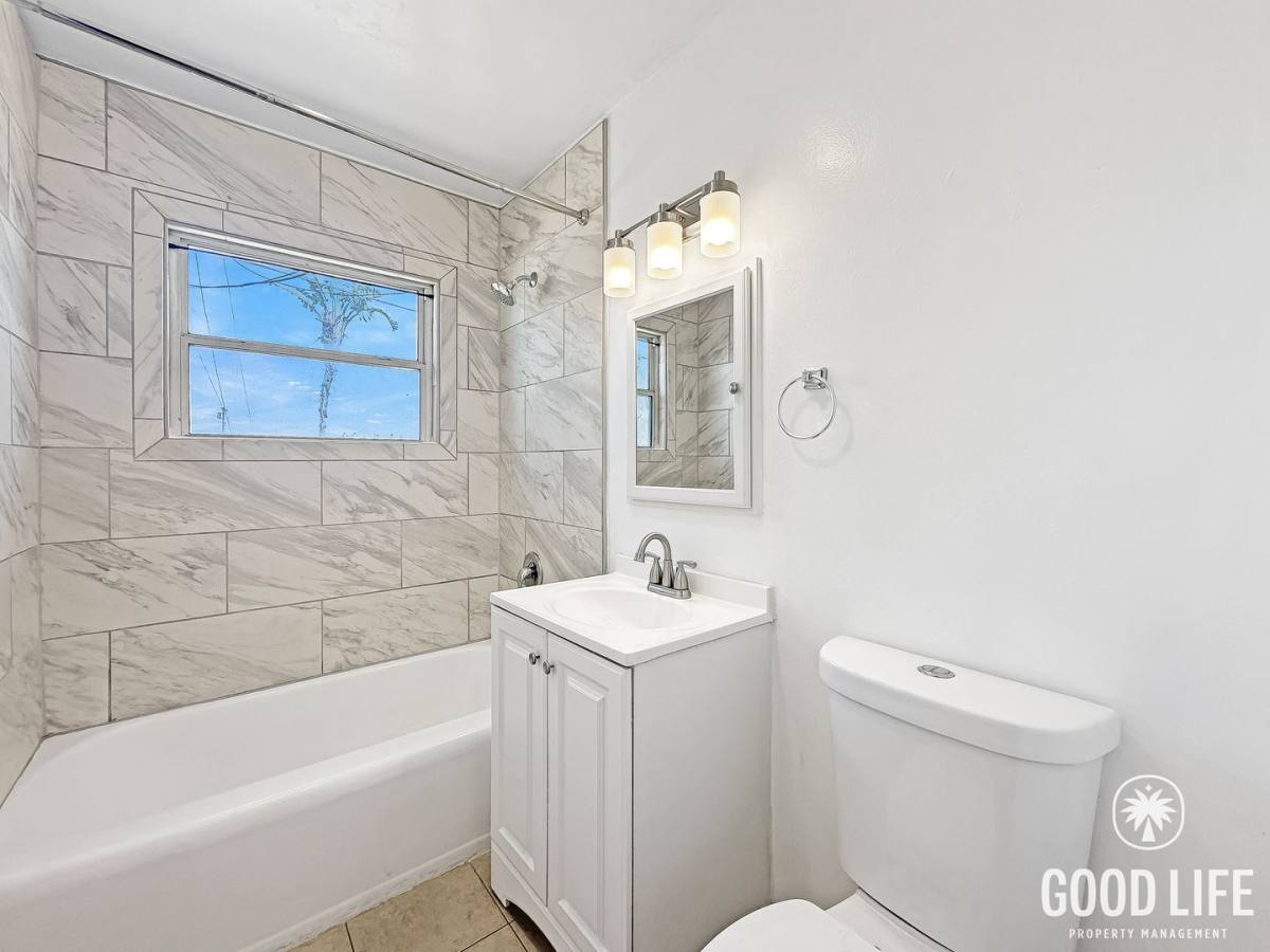 House for rent at 933 15th St, San Diego, CA 92154