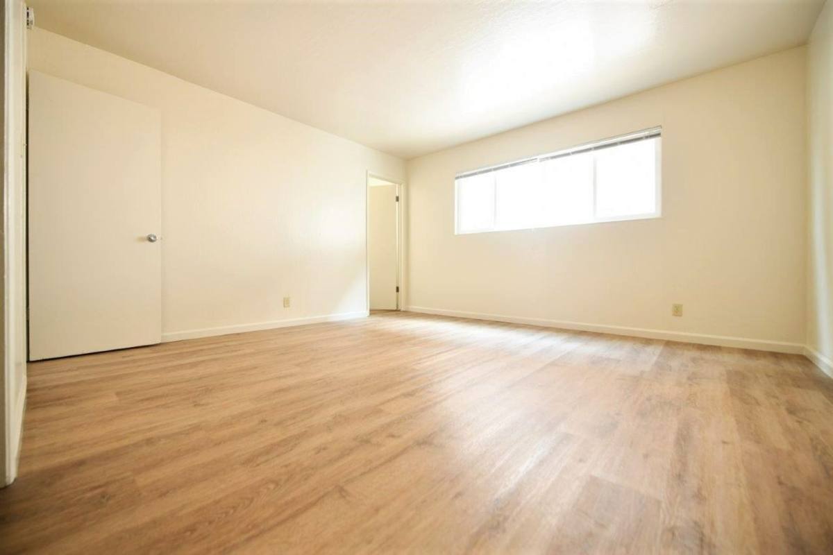 Apartment for rent at 2514 College Ave, Berkeley, CA 94704