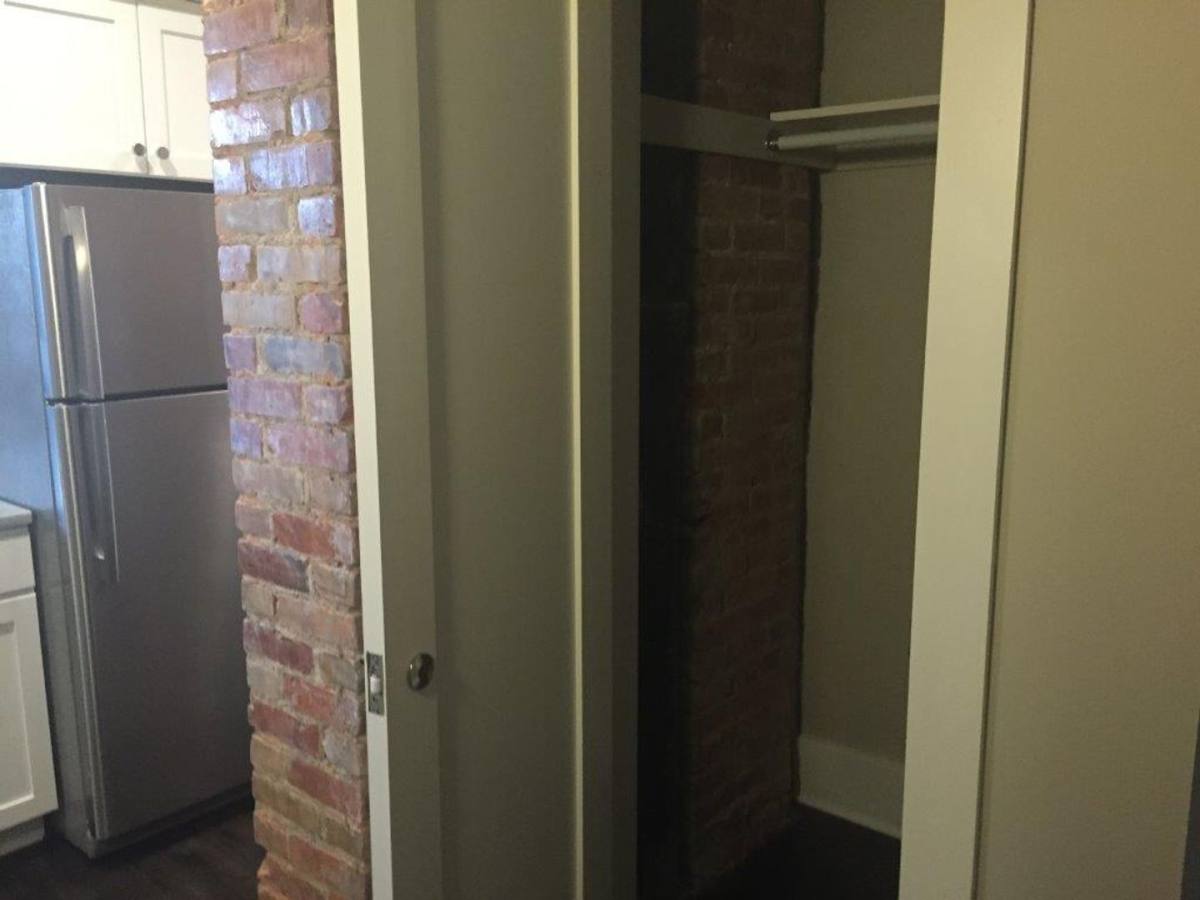 Apartment for rent at 304 S Salina St, Syracuse, NY 13202