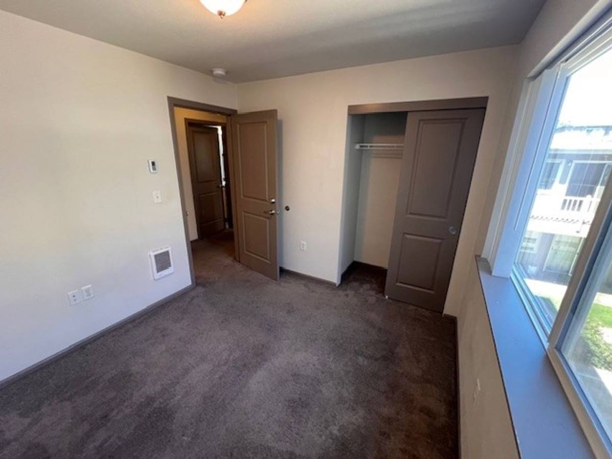 Apartment for rent at 1849, 1865 Ferry Alley & 1850 St, Eugene, OR 97401