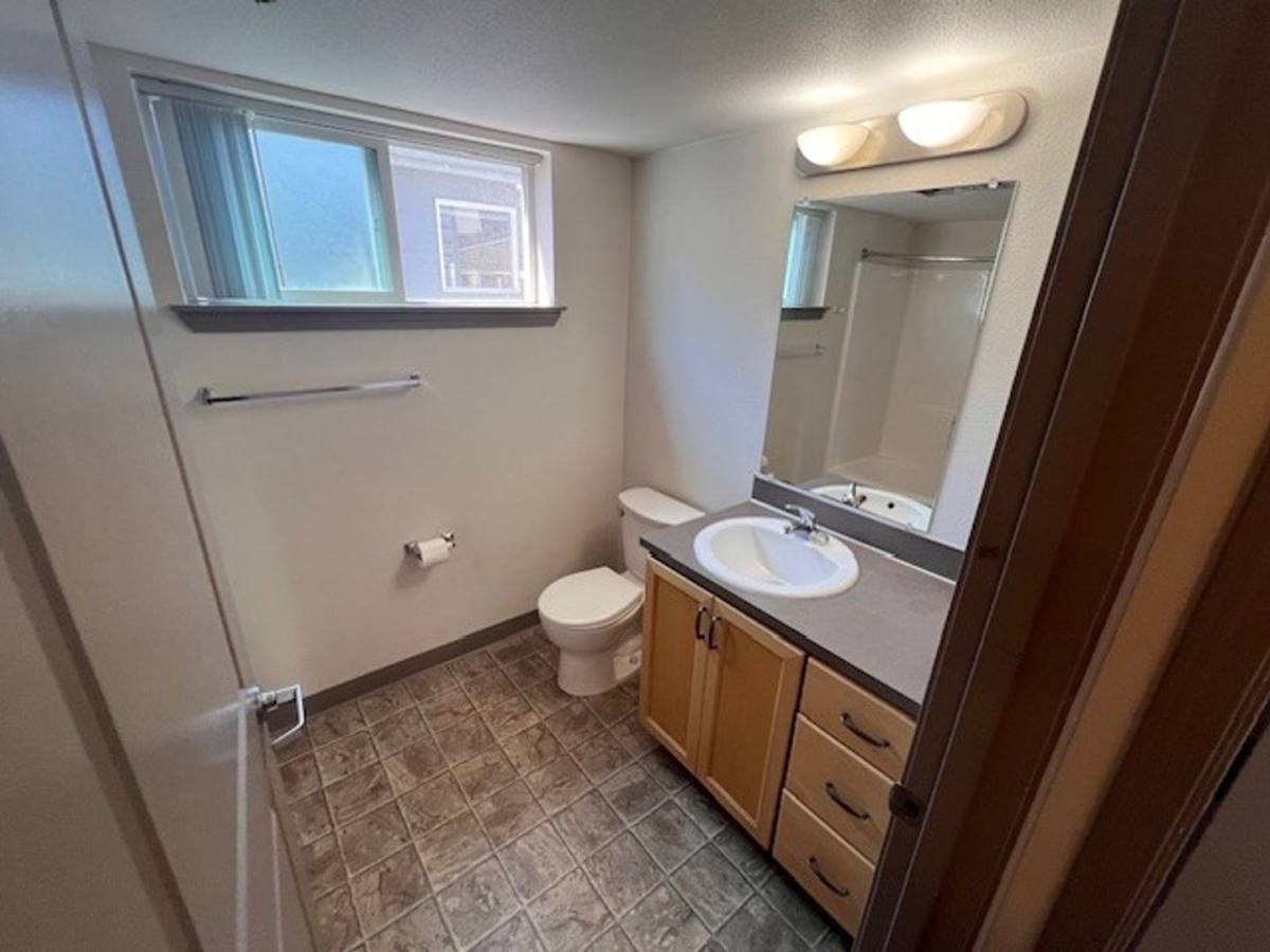 Apartment for rent at 1849, 1865 Ferry Alley & 1850 St, Eugene, OR 97401