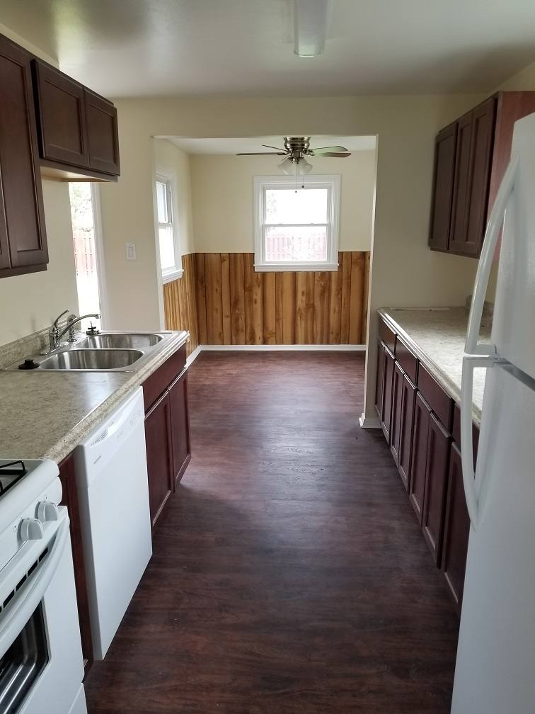 House for rent at 131 N Edgehill, Youngstown, OH 44515