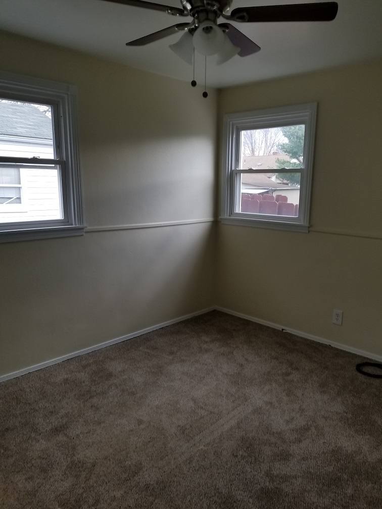 House for rent at 131 N Edgehill, Youngstown, OH 44515