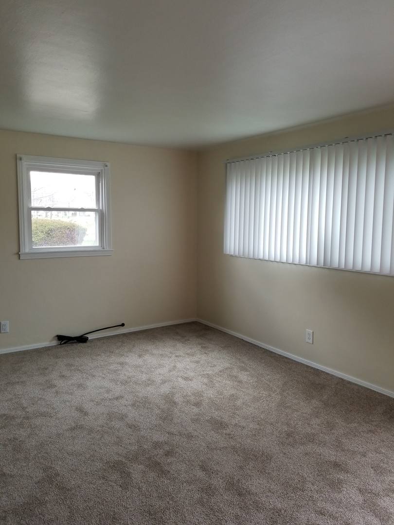 House for rent at 131 N Edgehill, Youngstown, OH 44515