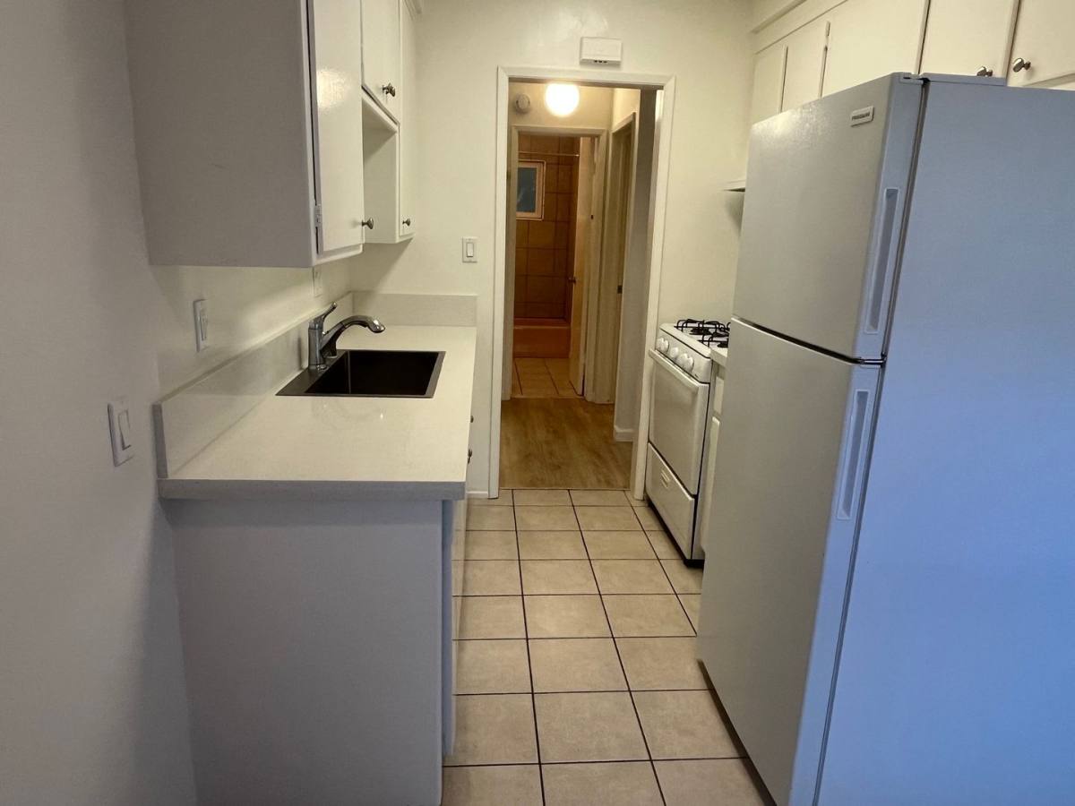 Apartment for rent at 5320 - 5330 Ben Ave, Valley Village, CA 91607