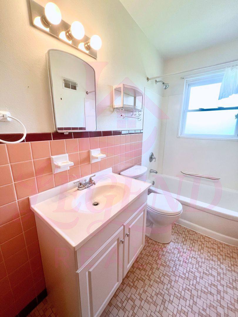 House for rent at 2533 Tamm Ave, Saint Louis, MO 63139