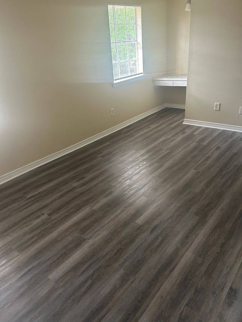 Townhouse for rent at 215 Peggy St, Lafayette, LA 70501