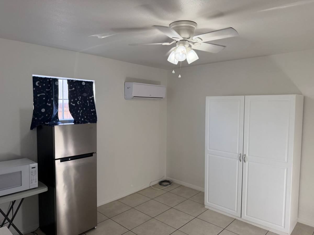 House for rent at 1515 W Brighton Ave, El Centro, CA 92243
