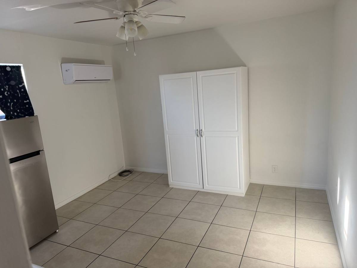 House for rent at 1515 W Brighton Ave, El Centro, CA 92243