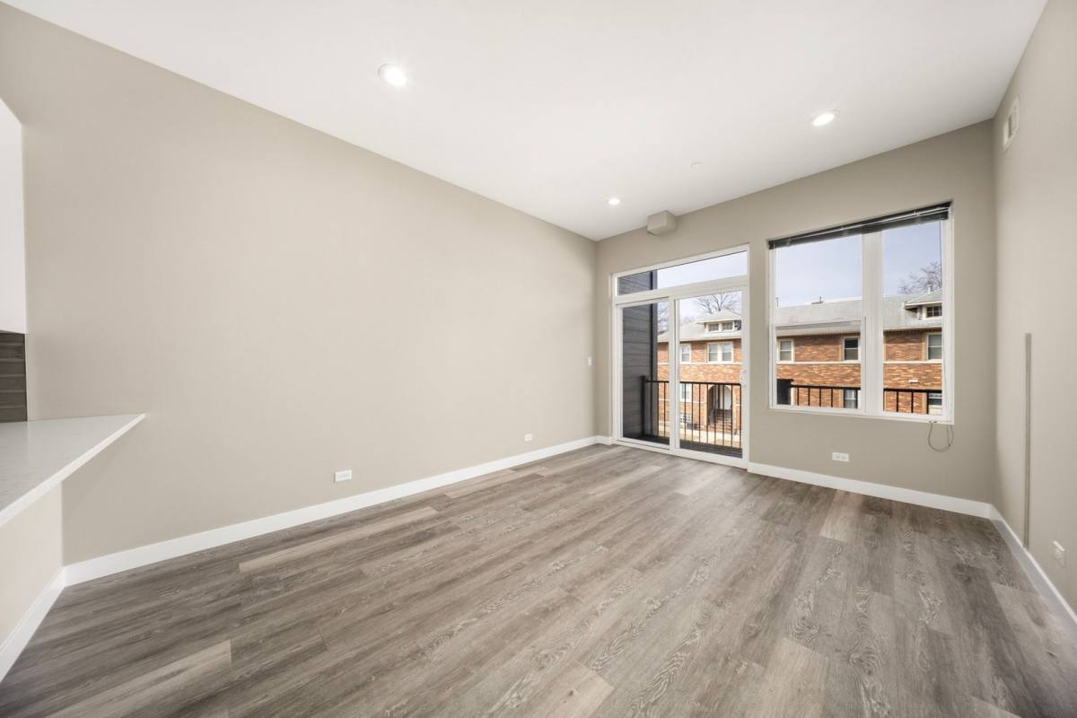 Apartment for rent at 3708 Grand Blvd, Brookfield, IL 60513