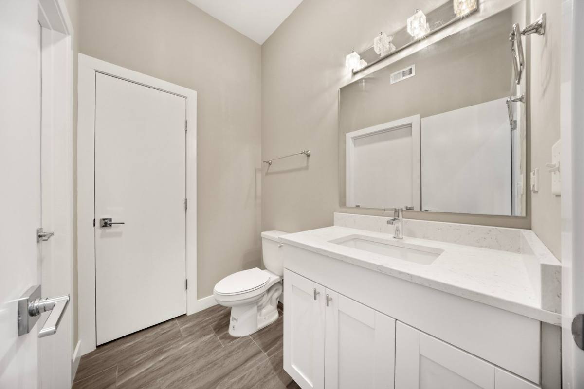 Apartment for rent at 3708 Grand Blvd, Brookfield, IL 60513