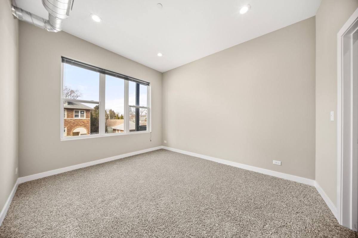 Apartment for rent at 3708 Grand Blvd, Brookfield, IL 60513