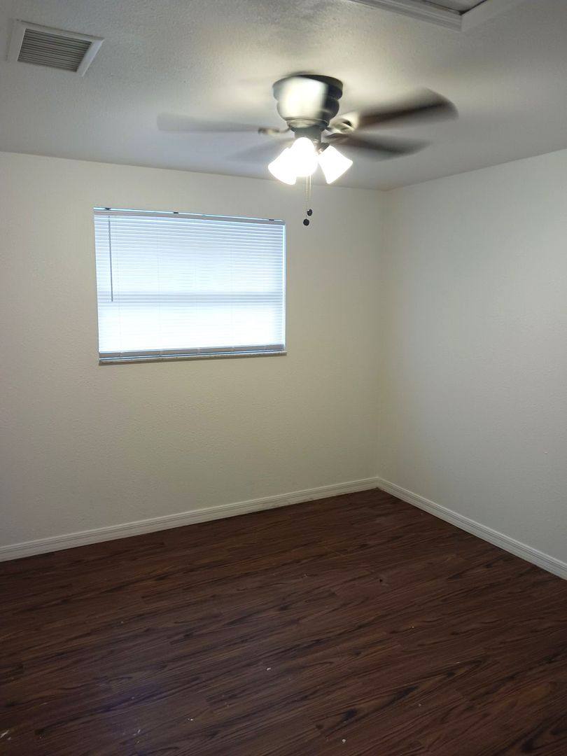 House for rent at 21377 Campbell Dr, Brooksville, FL 34601
