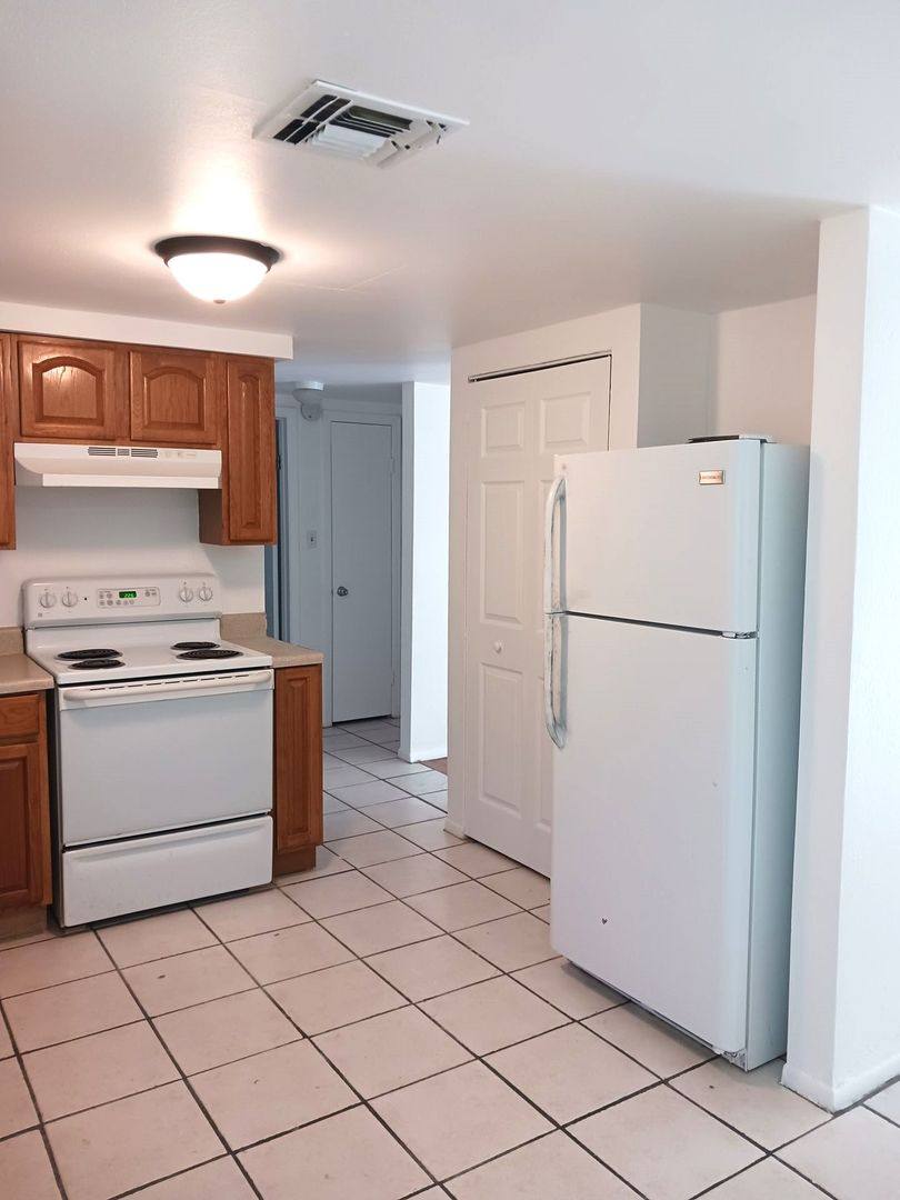 House for rent at 21377 Campbell Dr, Brooksville, FL 34601