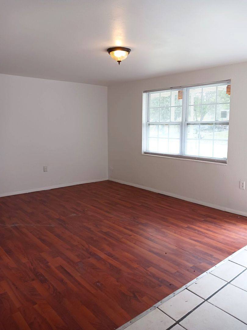 House for rent at 21377 Campbell Dr, Brooksville, FL 34601