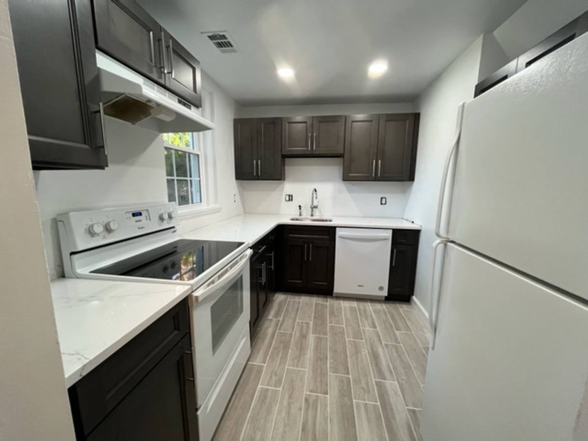 Apartment for rent at 2983 Columbus St S, Arlington, VA 22206