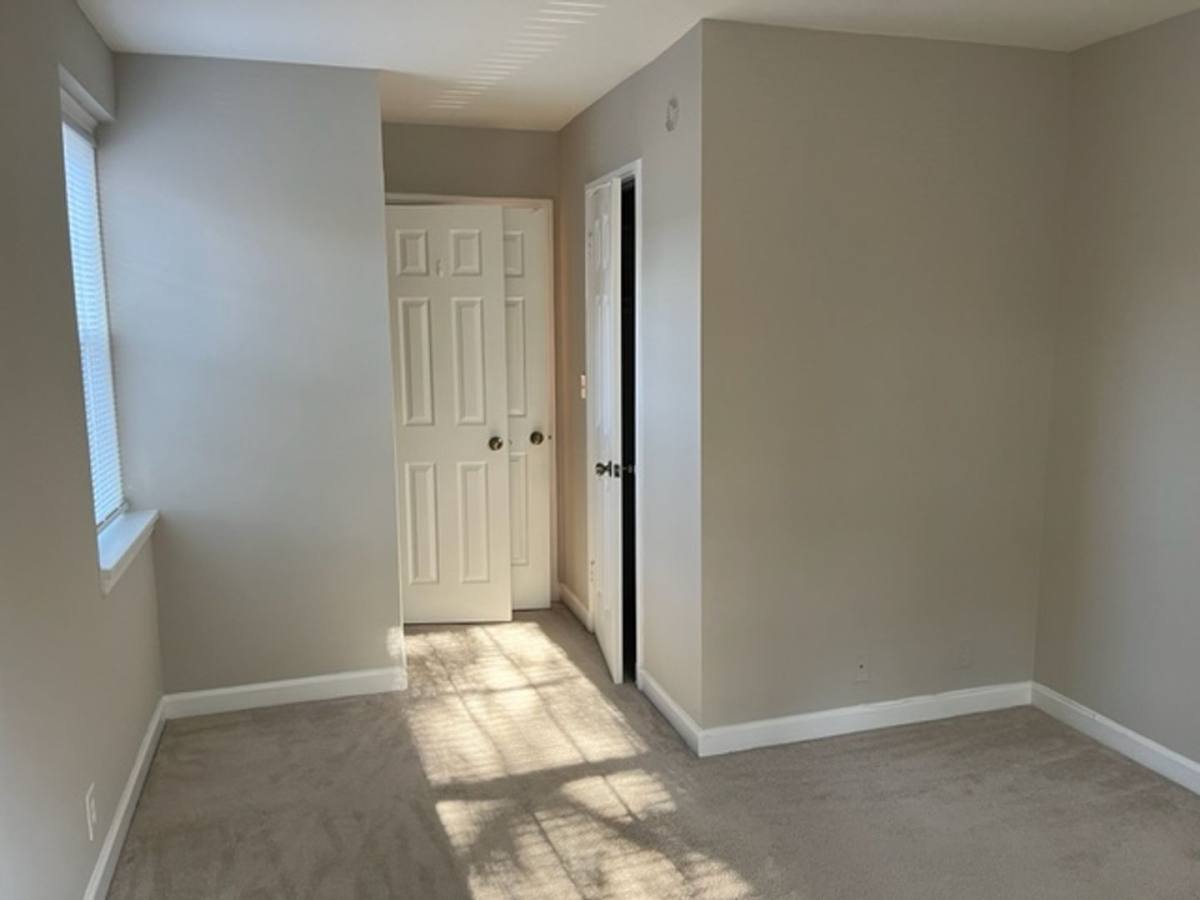 Apartment for rent at 2983 Columbus St S, Arlington, VA 22206