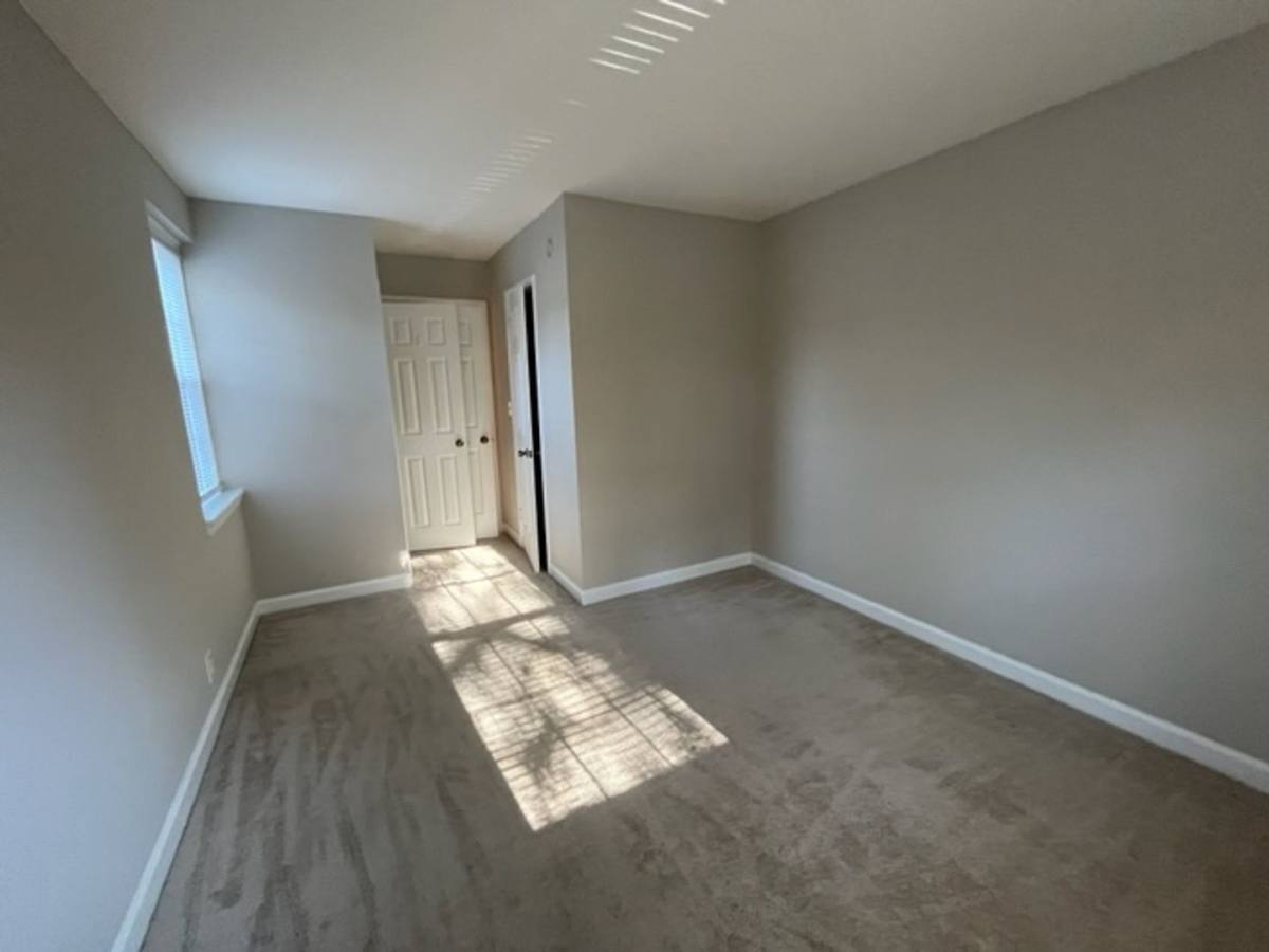 Apartment for rent at 2983 Columbus St S, Arlington, VA 22206
