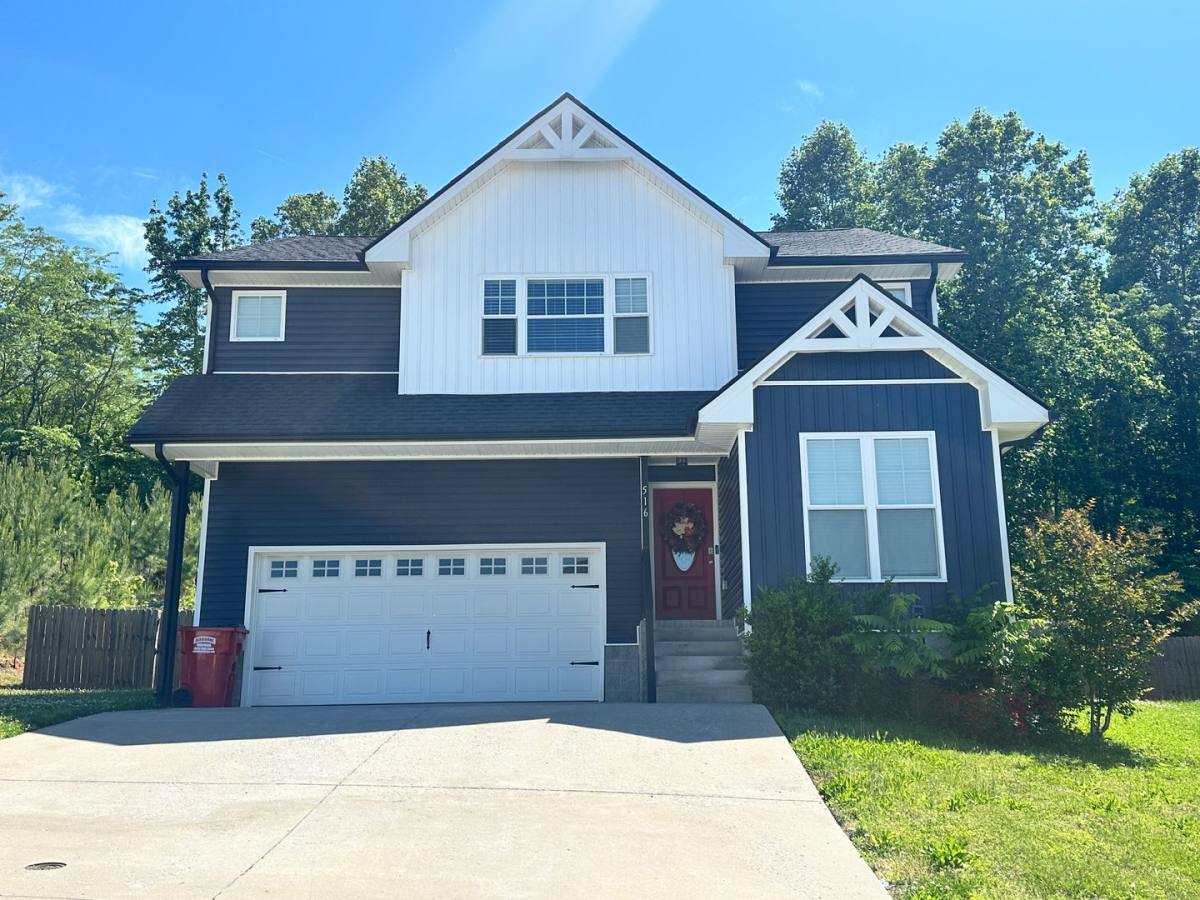 House for rent at 516 Woodtrace Dr, Clarksville, TN 37042